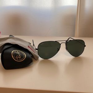 Ray ban aviators
